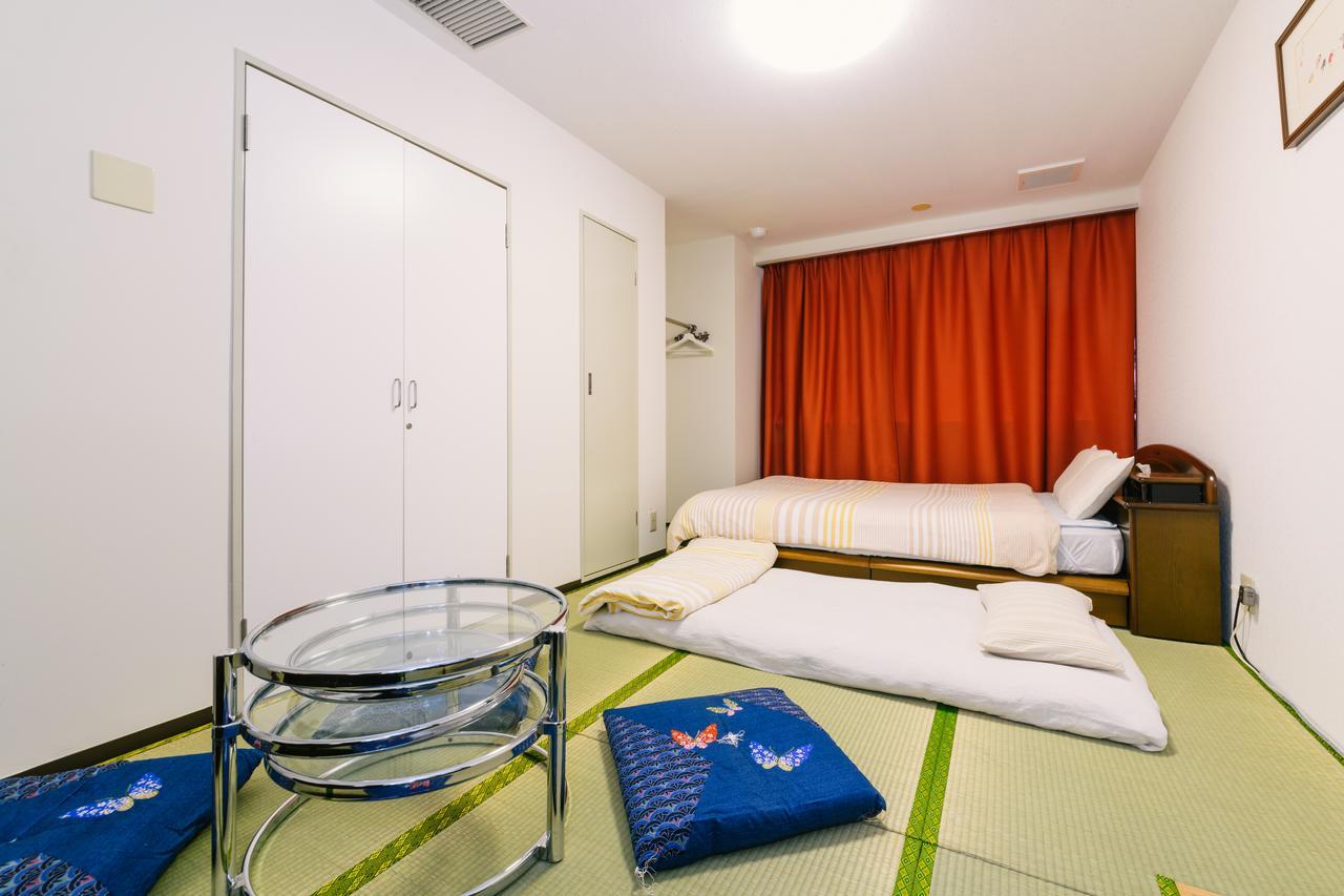 Guest House Chiharu Fukuoka  Luaran gambar